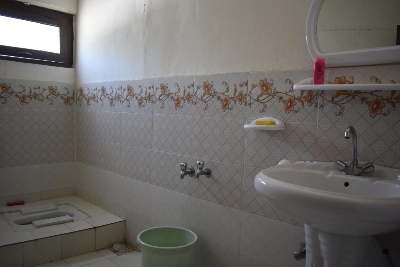 Skardu Lodge Ngoại thất bức ảnh