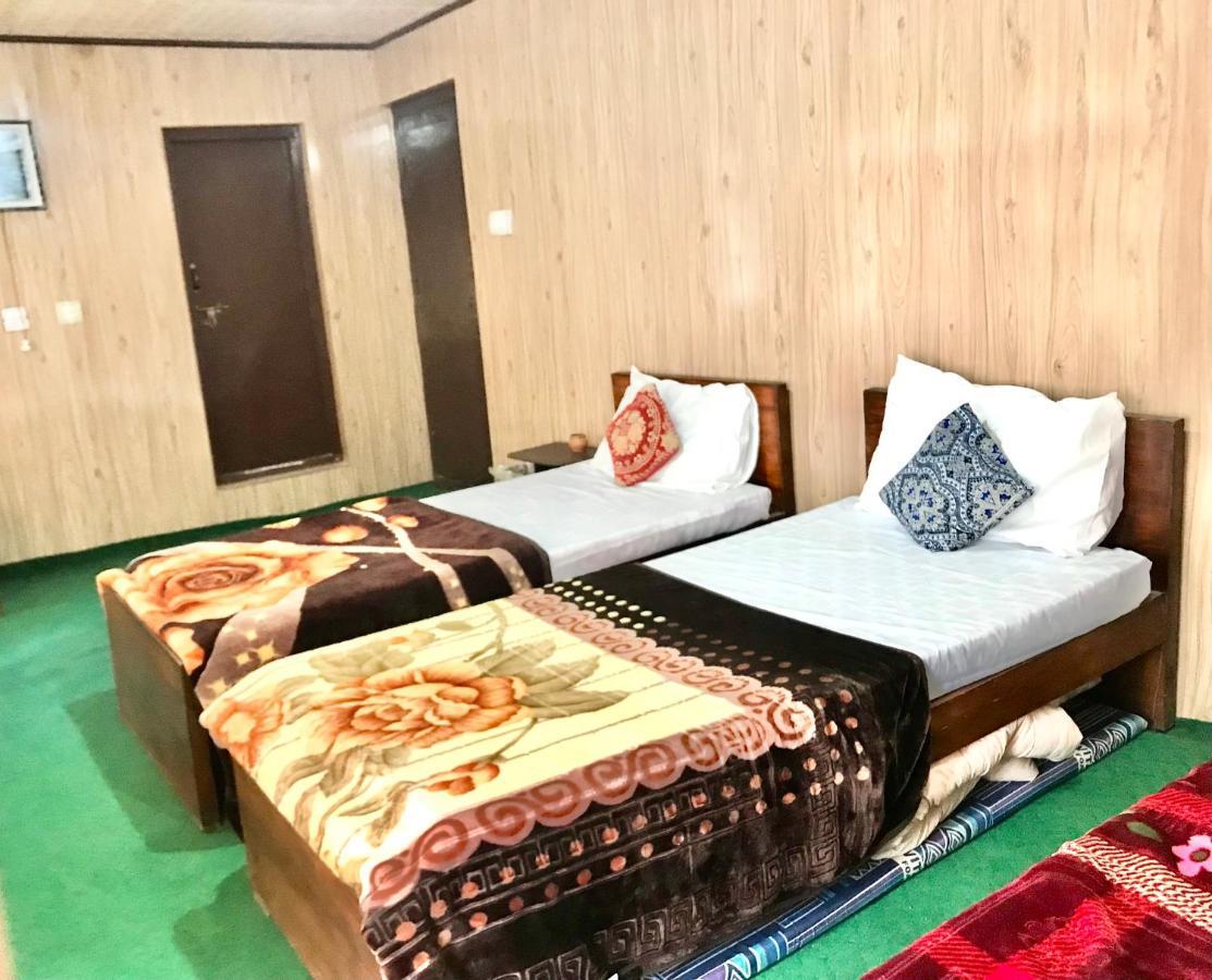 Skardu Lodge Ngoại thất bức ảnh