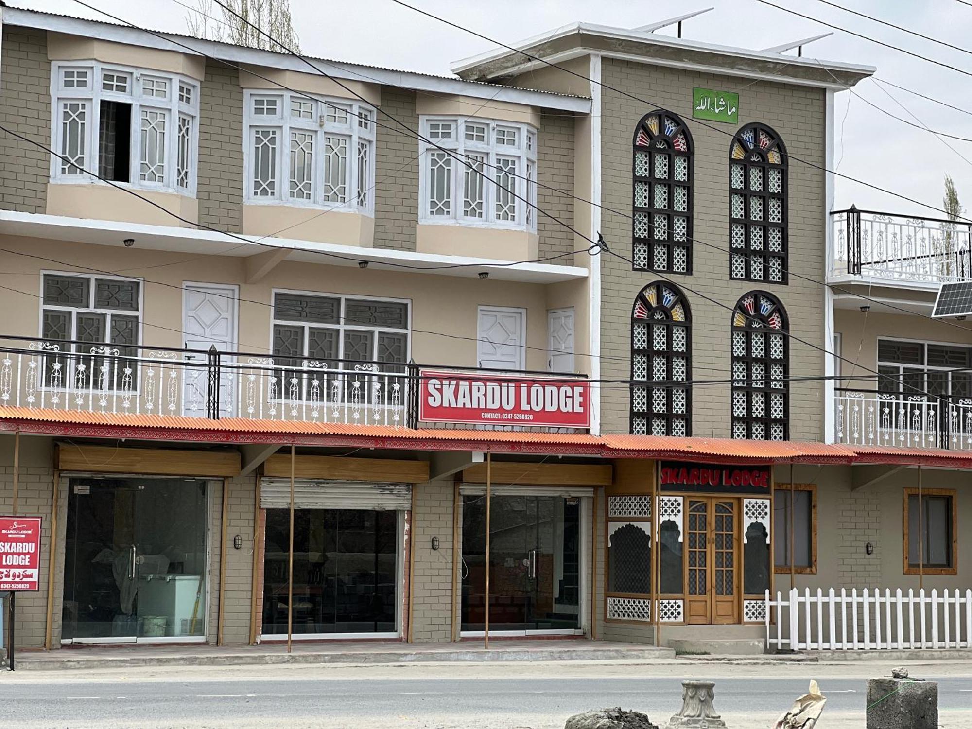 Skardu Lodge Ngoại thất bức ảnh
