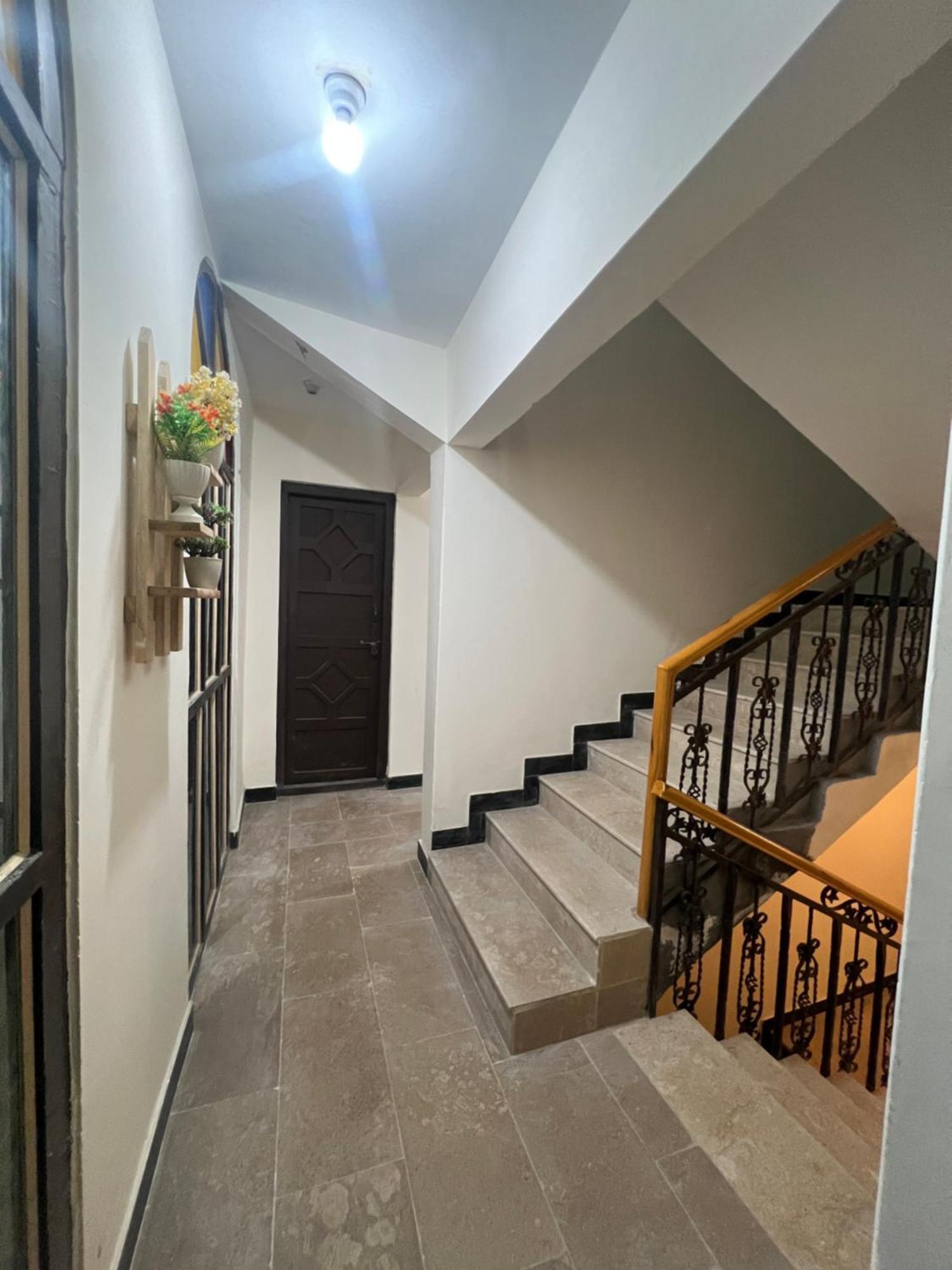 Skardu Lodge Ngoại thất bức ảnh